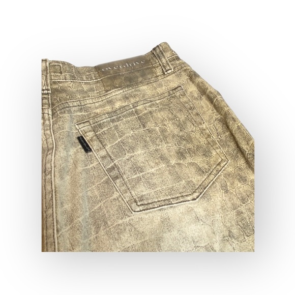 Vintage 90โs: Overdrive Jeans เผ High Waist Snakeskin Print เผ Bal Harbour Shops เผ - Picture 7 of 16